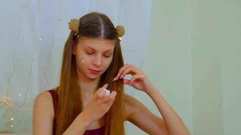 Audrey online show from February 6, 7:02 am