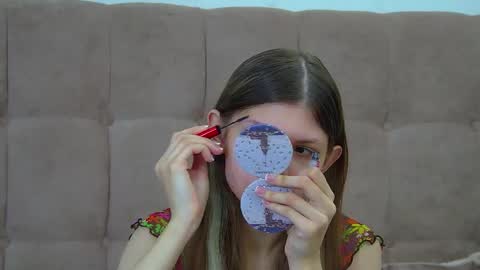 Audrey online show from March 25, 6:52 am