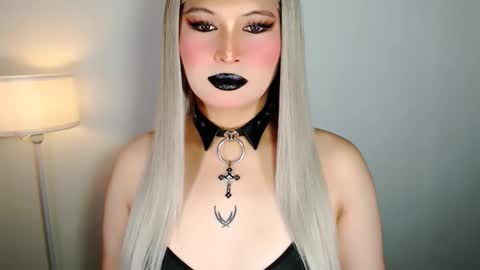 Audrey online show from March 24, 7:02 am