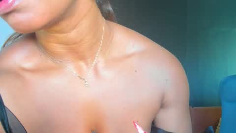 Audry online show from December 15, 8:35 pm