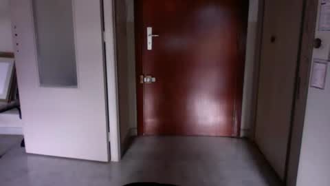 auguste061400 online show from January 31, 9:48 am