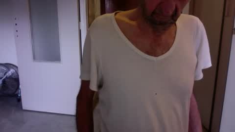 auguste688483 online show from February 3, 9:36 am