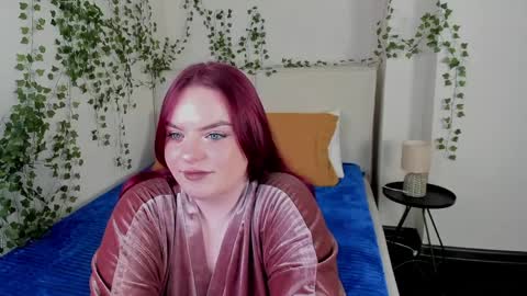 aura_sin online show from April 4, 8:56 am