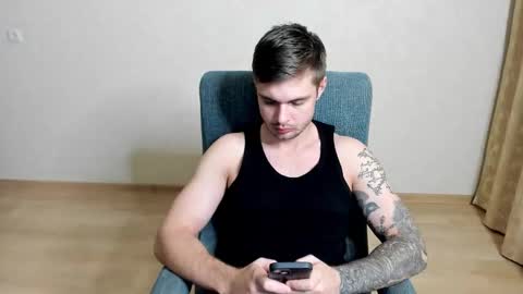 Maks online show from February 15, 10:39 pm