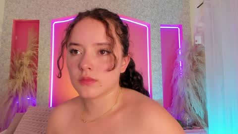 Aurora online show from January 14, 7:32 pm