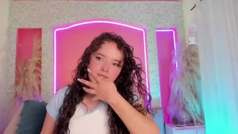 Aurora online show from January 20, 7:46 pm