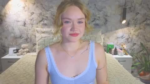 Kate online show from December 3, 5:11 pm