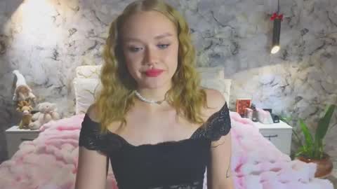 Kate online show from January 17, 4:54 pm