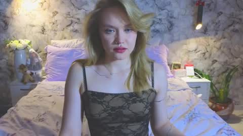 Kate online show from February 10, 5:28 pm