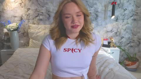 Kate online show from April 8, 3:17 am