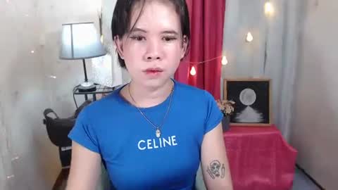 Snapshot of aurora_rosx chatting on April 4, 4:04 pm aurora xoxo online show from April 4, 4:04 pm