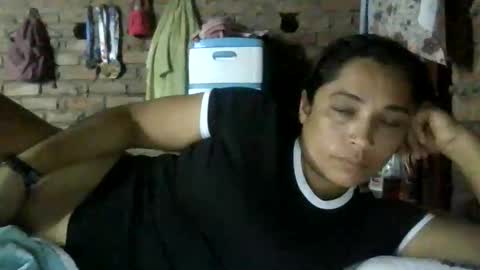 Snapshot of auroraangels1 chatting on June 11, 1:05 am auroraangels1 online show from June 11, 1:05 am