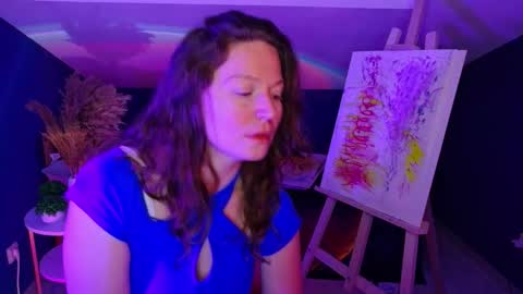 auroraborealis__ online show from November 25, 7:41 am