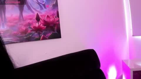 Aurora Diaz online show from September 10, 9:15 pm