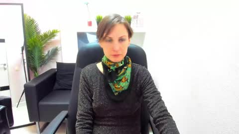 Aurora online show from February 22, 3:25 pm