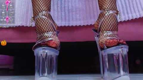 Aurora online show from October 30, 1:23 pm