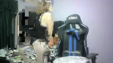 aurori997239 online show from October 30, 2:13 am