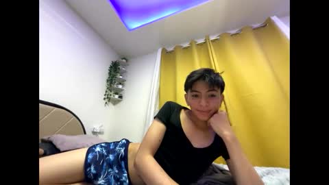 Snapshot of aus_thin02 chatting on November 16, 11:49 am Austin online show from November 16, 11:49 am