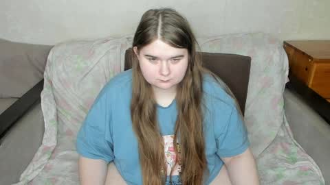 Snapshot of aushpana chatting on April 9, 8:09 am aushpana online show from April 9, 8:09 am