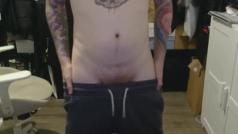 ausmopolitan online show from April 7, 12:22 am