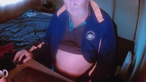 aussiebaker online show from March 30, 7:59 pm