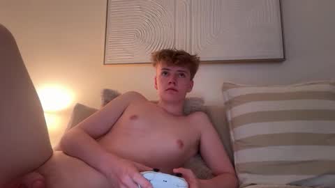 aussieboy740804 online show from November 28, 11:02 am