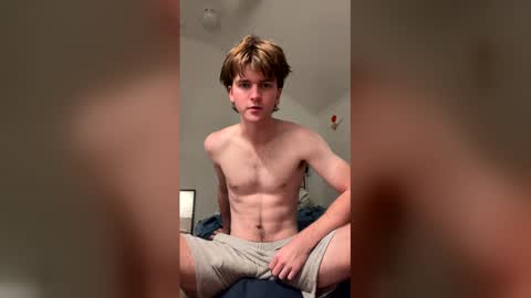 aussieboyethan online show from February 23, 12:57 pm