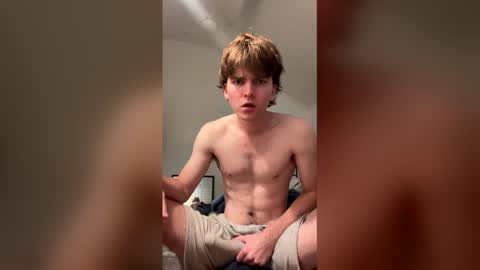 aussieboyethan online show from February 25, 2:43 am