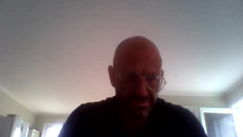 Snapshot of aussieguy59660 chatting on October 27, 5:22 am aussieguy59660 online show from October 27, 5:22 am