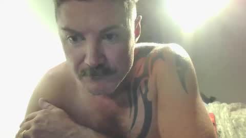 Snapshot of aussiemandon962425 chatting on December 14, 9:40 am aussiemandon962425 online show from December 14, 9:40 am