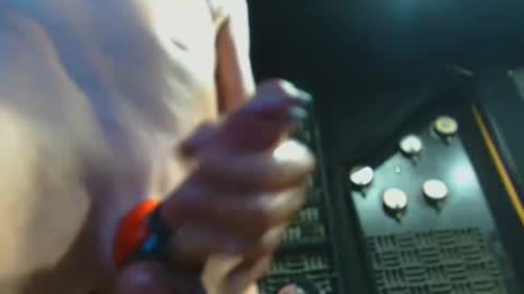 aussieraz online show from February 9, 6:56 pm