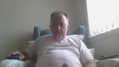 chatbateaussie online show from December 2, 2:06 am