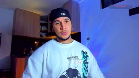 A online show from March 27, 11:26 pm