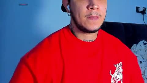Snapshot of austin_curry chatting on June 21, 9:06 pm A online show from June 21, 9:06 pm
