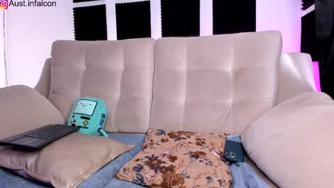 Austin online show from April 16, 8:31 pm