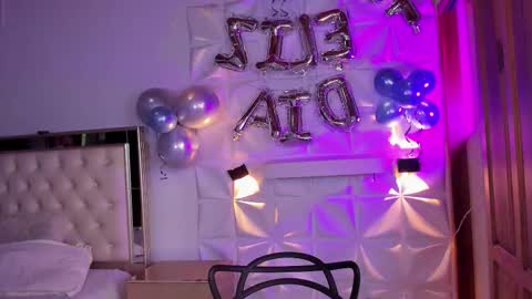 Snapshot of austin_rouse chatting on January 16, 8:35 pm austin_rouse online show from January 16, 8:35 pm