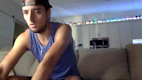 Snapshot of austincutieyes chatting on November 17, 8:03 pm AudiEna online show from November 17, 8:03 pm