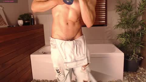 Austin  online show from March 31, 9:37 pm