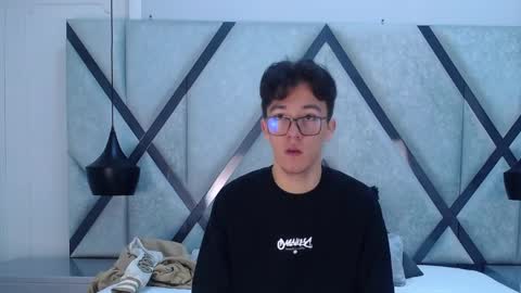 austinreeds online show from October 16, 11:44 am