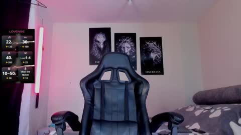 AustinTorres  online show from February 6, 1:10 am