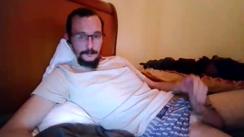 author980 online show from December 4, 5:32 pm