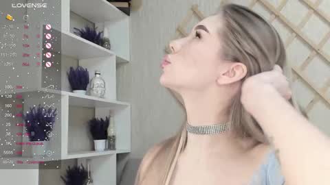 Snapshot of auto_baby chatting on October 5, 11:41 am Dasha online show from October 5, 11:41 am