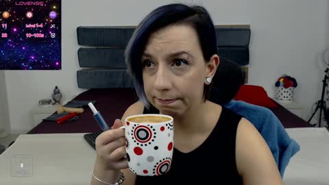 Snapshot of autumnopal chatting on December 28, 11:59 pm AutumnOpal online show from December 28, 11:59 pm