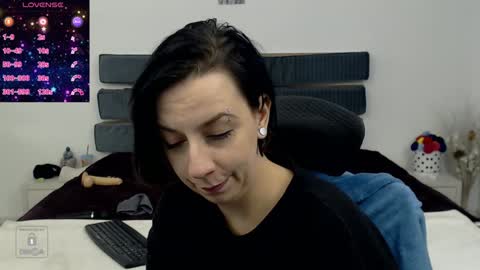 Snapshot of autumnopal chatting on January 20, 2:32 am AutumnOpal online show from January 20, 2:32 am