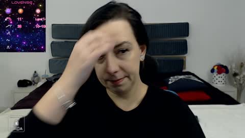 Snapshot of autumnopal chatting on January 23, 3:26 am AutumnOpal online show from January 23, 3:26 am