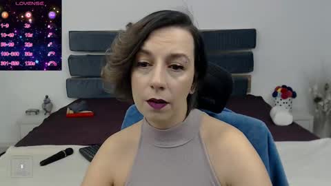 Snapshot of autumnopal chatting on February 10, 11:23 pm AutumnOpal online show from February 10, 11:23 pm