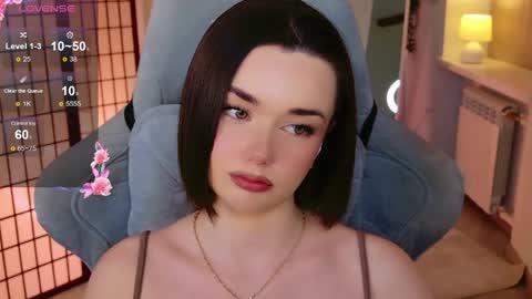 Ava online show from March 28, 3:11 pm