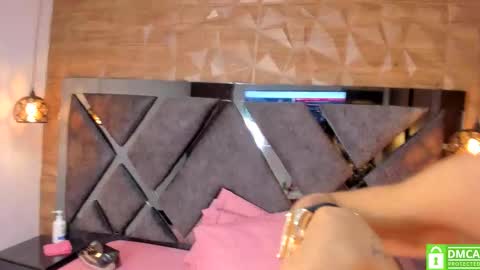 Snapshot of ava_bonny chatting on September 20, 3:51 am ava_bonny online show from September 20, 3:51 am