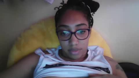 Snapshot of ava_f0xy chatting on December 28, 8:25 pm Ava Jordana online show from December 28, 8:25 pm