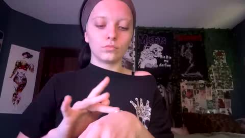 Ava Mack online show from June 7, 7:50 pm